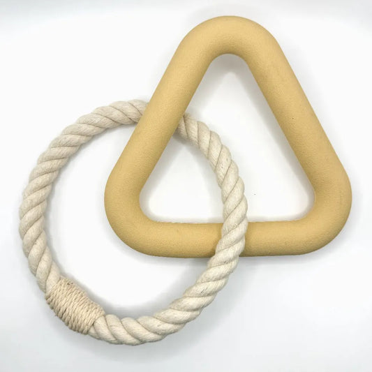 Hond Kauwtriangel 15 cm Natuurlijk Rubber – Stimuleert Gezond Kauwgedrag Roze