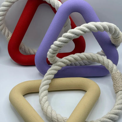 Hond Kauwtriangel 15 cm Natuurlijk Rubber – Stimuleert Gezond Kauwgedrag Roze